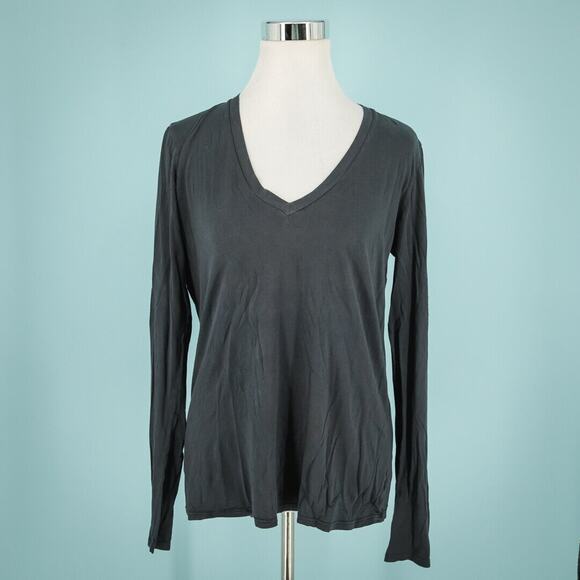 Everlane Tops - Everlane Size Large L Grey Gray V Neck Long Sleeve 100% Supima Cotton Knit Top